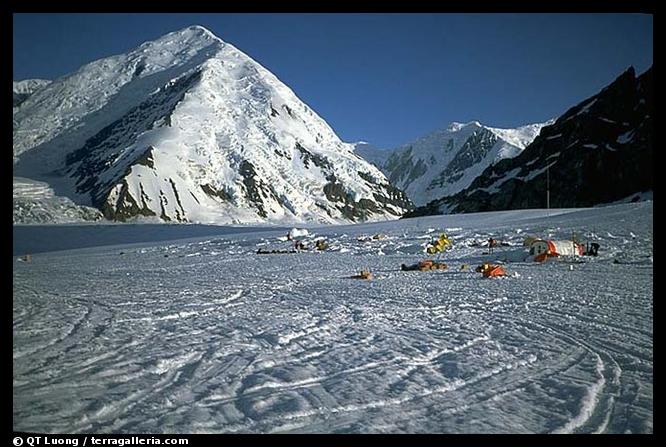 Mt. Mckinkey
The  base  camp,  at  7000  feet,  is  in  the  heart  of  a  huge  glacier  system. In  the  Himalayas,  at  15000  feet,  you  would  find  villages.