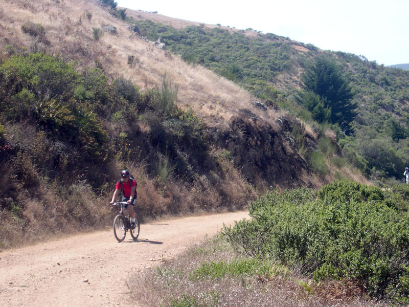文鵬上Marincello Trail
