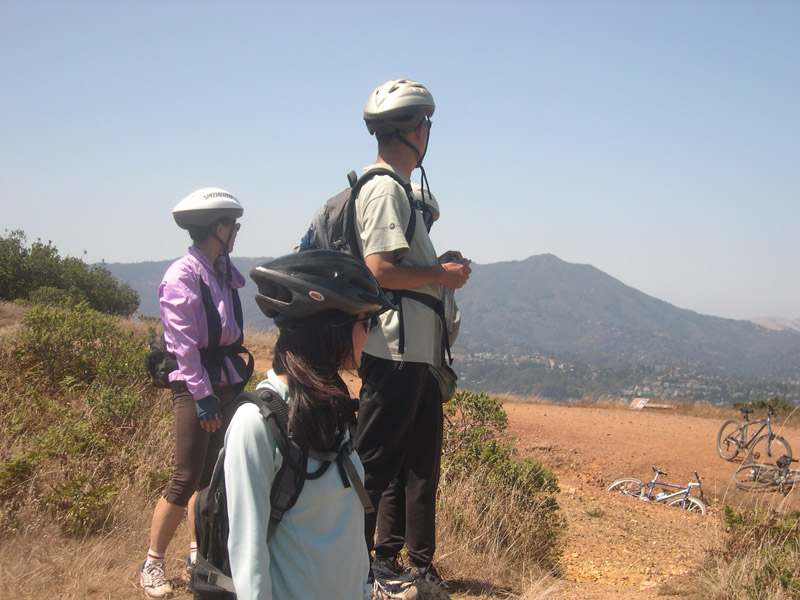 北望馬連縣最高峰Mt. Tamalpais