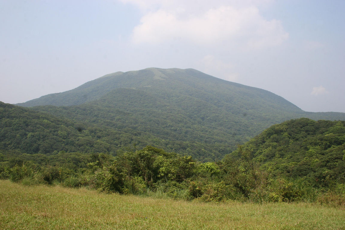富士坪上看磺嘴山
