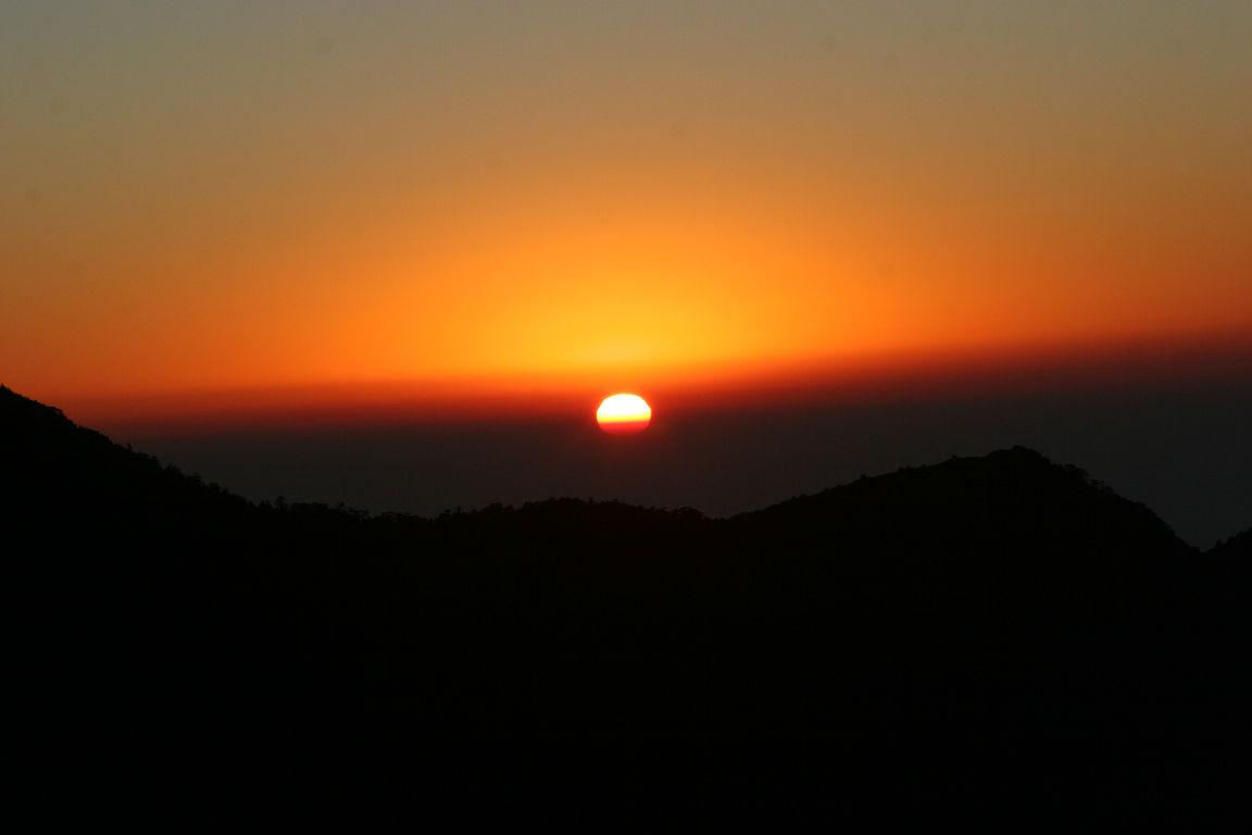 關山嶺山夕照