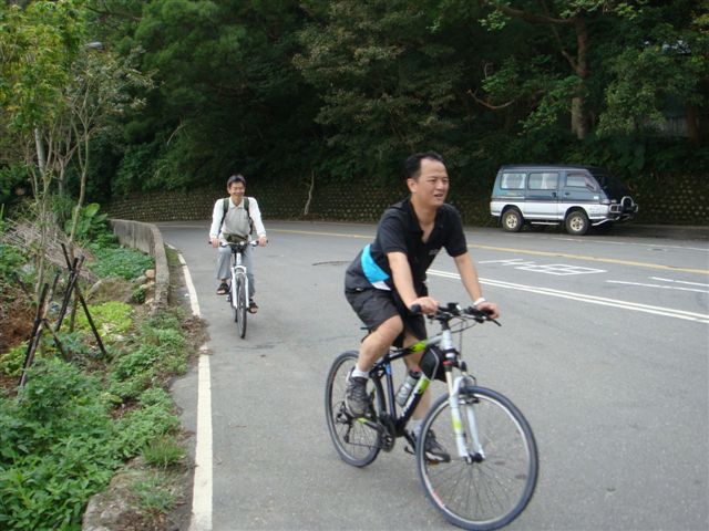 黎明與阿佑學長,爬坡英姿