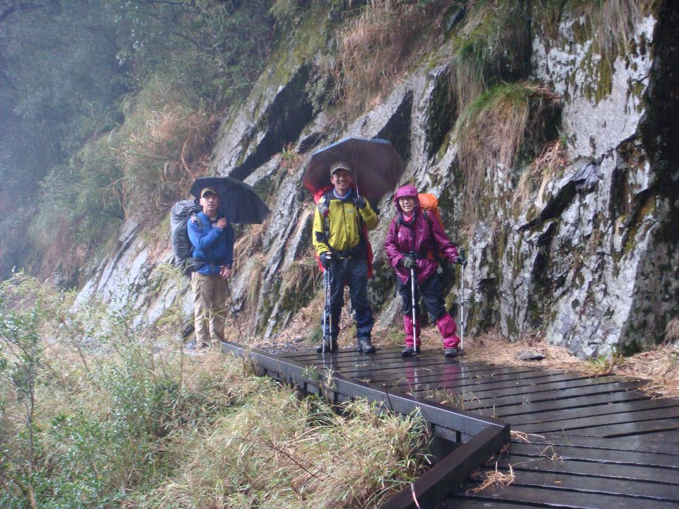 雨中即景
