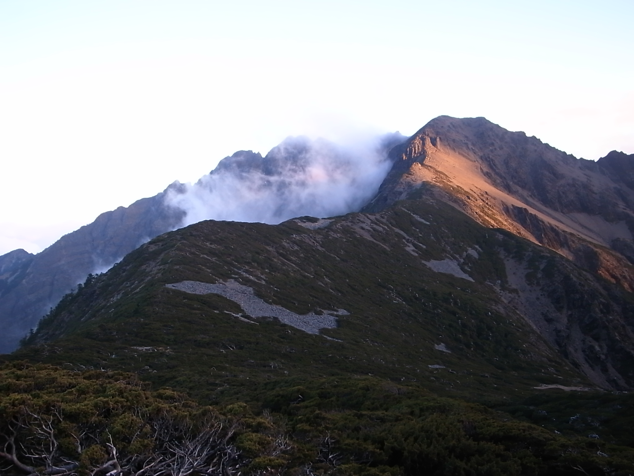 三叉峰與玉山南峰