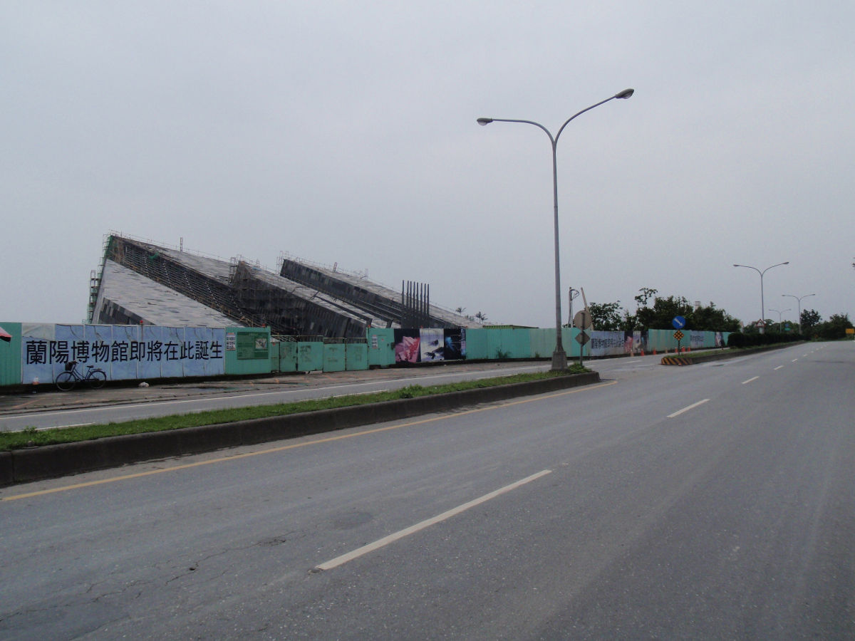 蘭陽博物館正興建中, 位置在頭城附近
