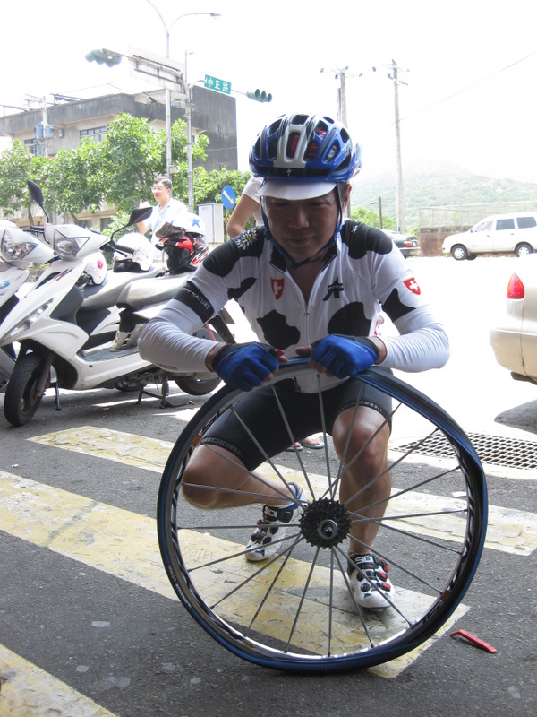 會修車的男人最帥了