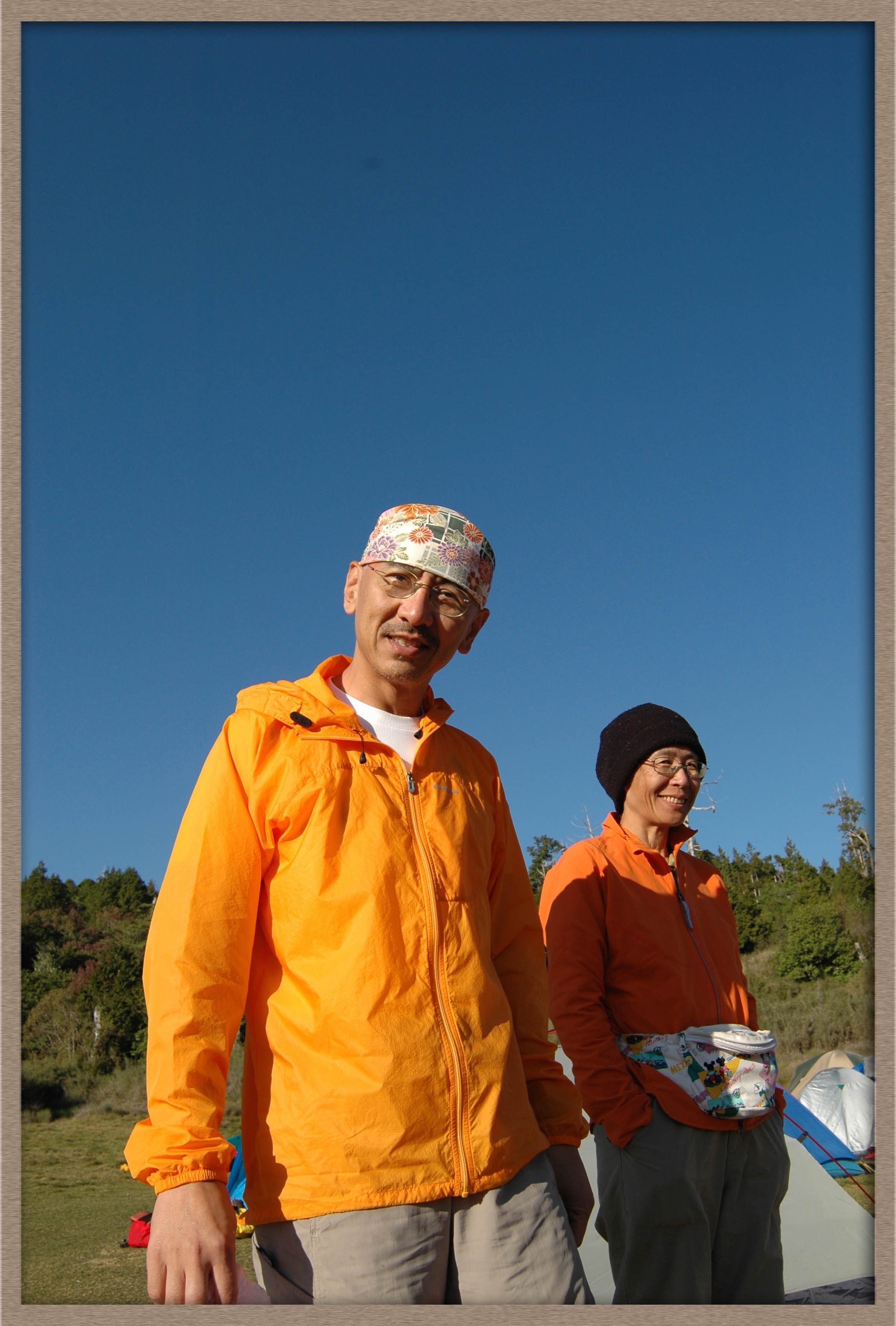 另一個中年男子