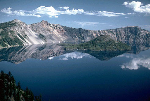 Crater Lake, 美麗的火山湖
