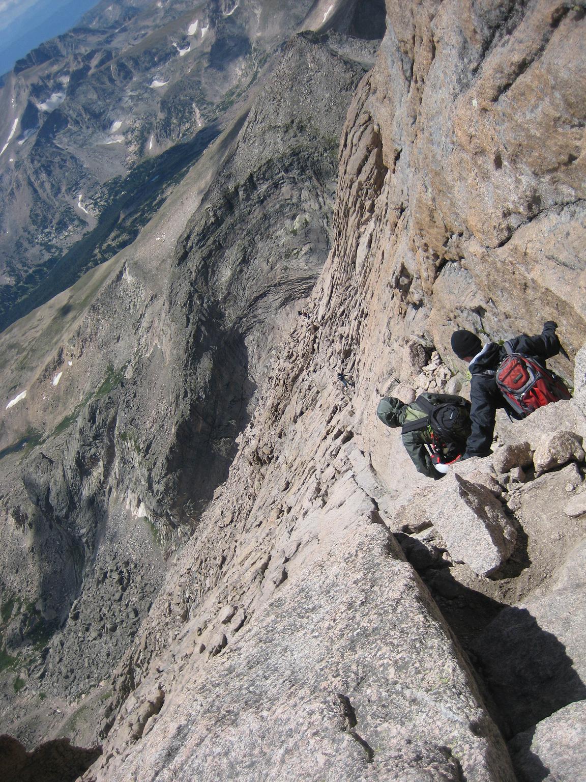 Longs Peak: 這輩子爬過最難的山。早上三點出發，下午七點下山。上山時手腳並用，下山時屁股著地，還常常擔心老命不保。