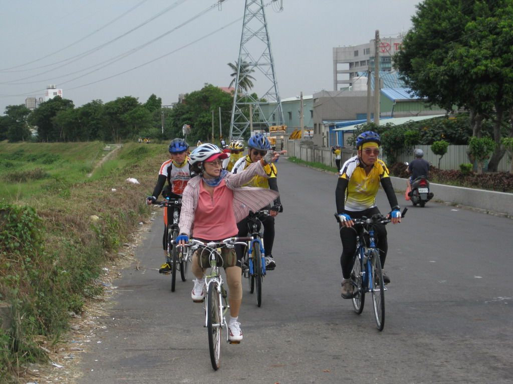11/10致易帶路,意氣風發 (仁輝攝)
