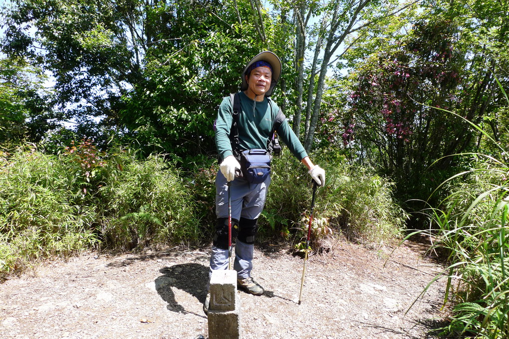 跟李XX學長來到東洗水山