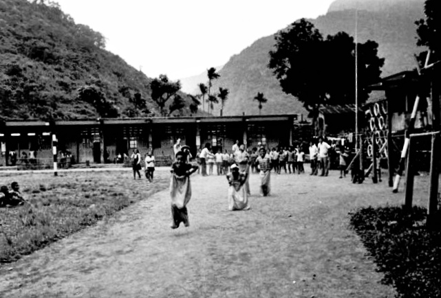 多納運動會 跳布袋