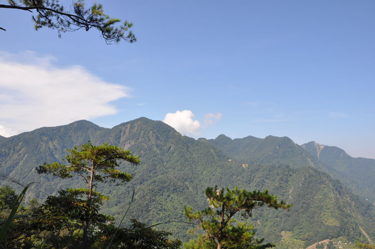 遠眺具大山氣勢的阿冷山