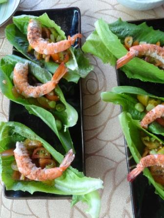 12阿美族風味餐─鮮蝦番茄沙拉