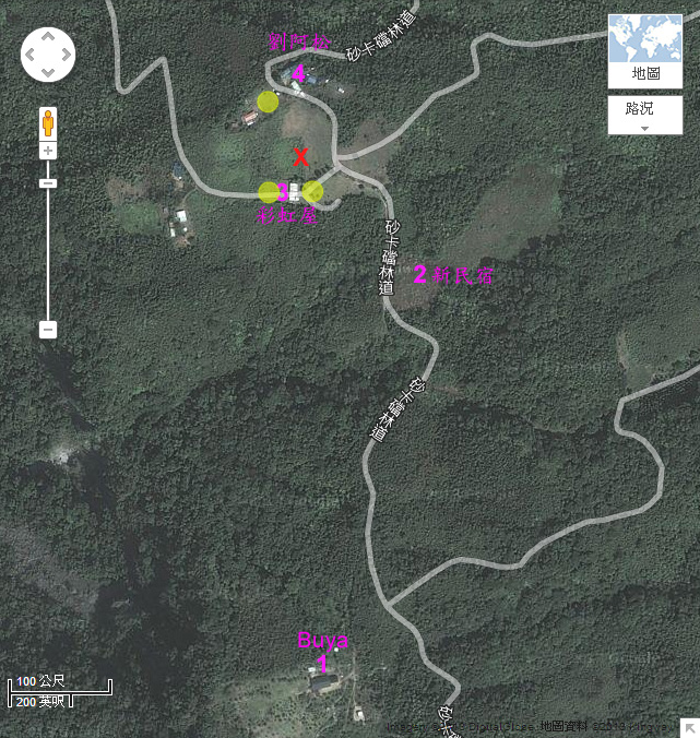 衛星照片, 可以看出大同部落民宿的位置, X為晚會地點, 黃色圓圈是露營地點.