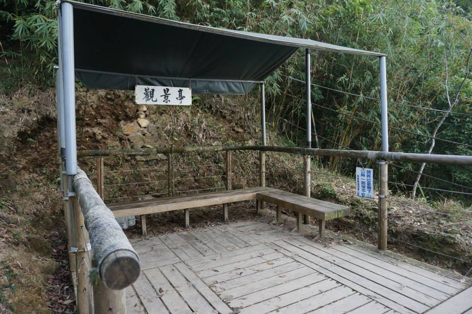 標高835M的觀景亭 美濃與旗山平原一覽無遺
