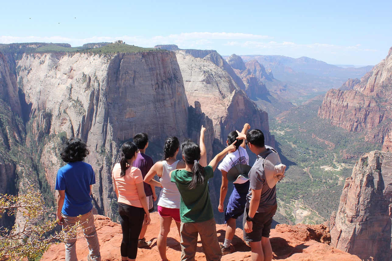 Zion National Park - Observation Point "which mountain is the highest?"