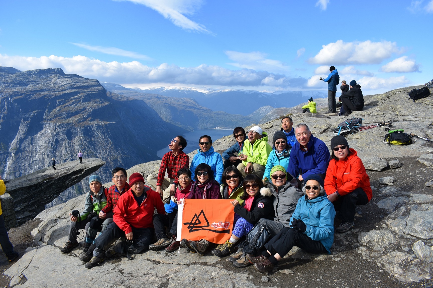 Trolltunga 妖怪舌頭