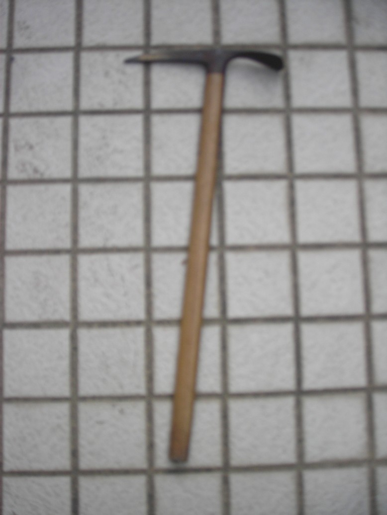 救主冰斧