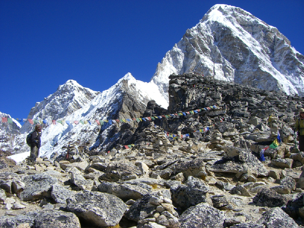 Pumori 7145 and Kala Patthar 5600 / viewed on ascent of kala patthar / 05 25