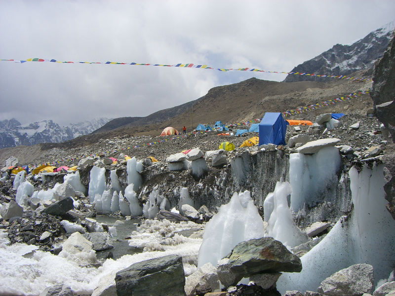Everest Base Camp 2012, 4 28 Photo by z.en