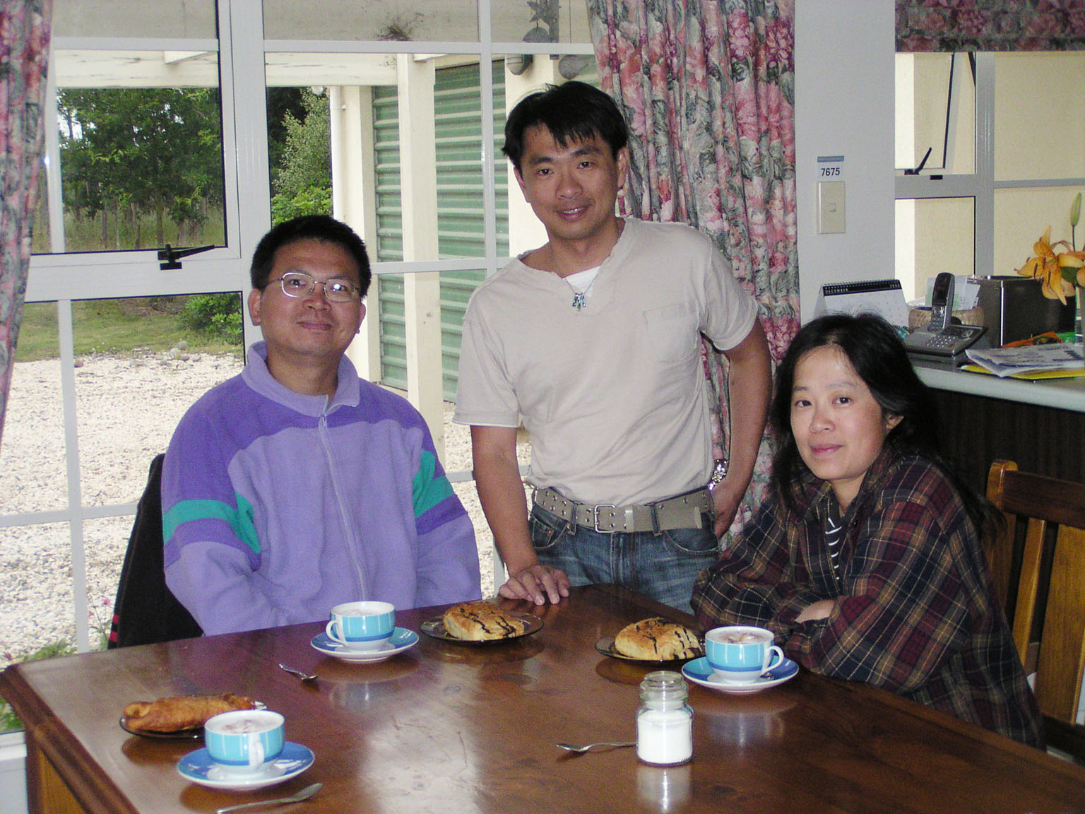 和DD仔仔細細的算了一下，距離當年他在普二教我們本地植物認識的時候正好...20年...不多不少20年啦...恐怖喔...