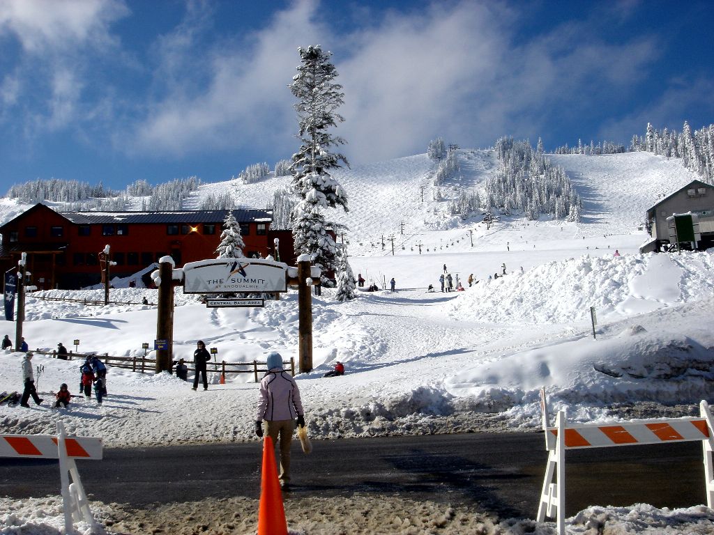滑雪場門口