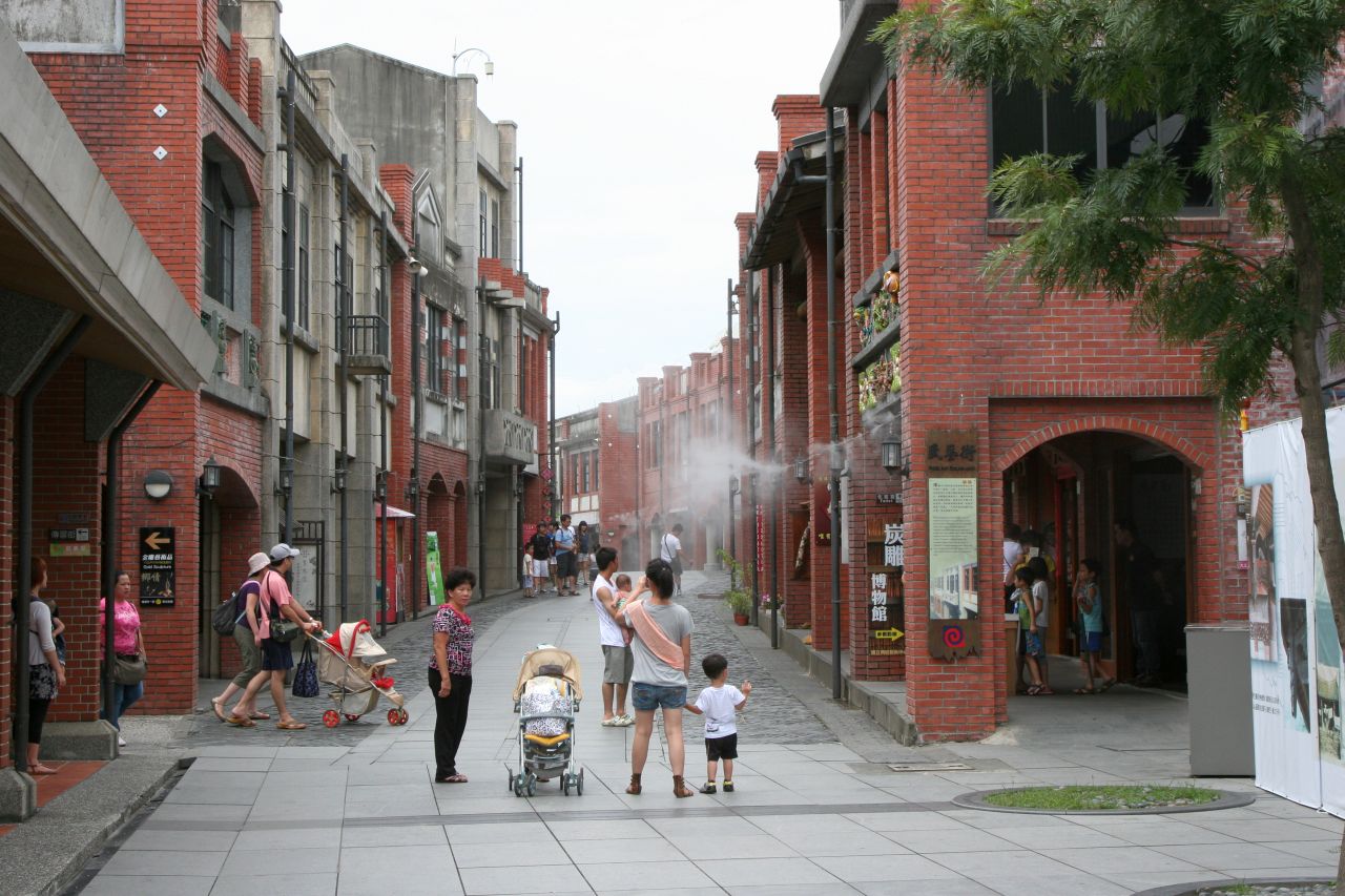 傳藝中心的民俗大街, 有好多好玩的商店!