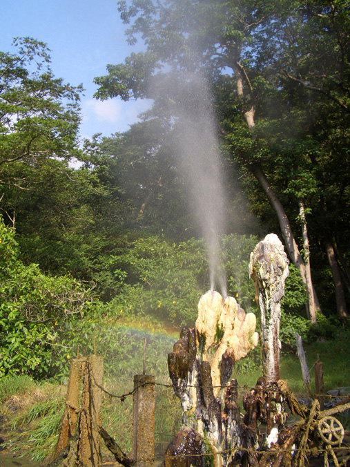 山坡噴泉