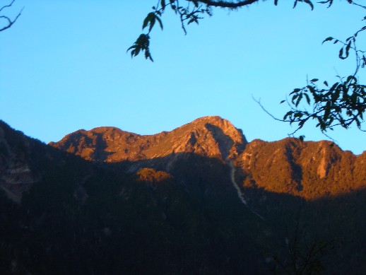 玉山北北萬里淨