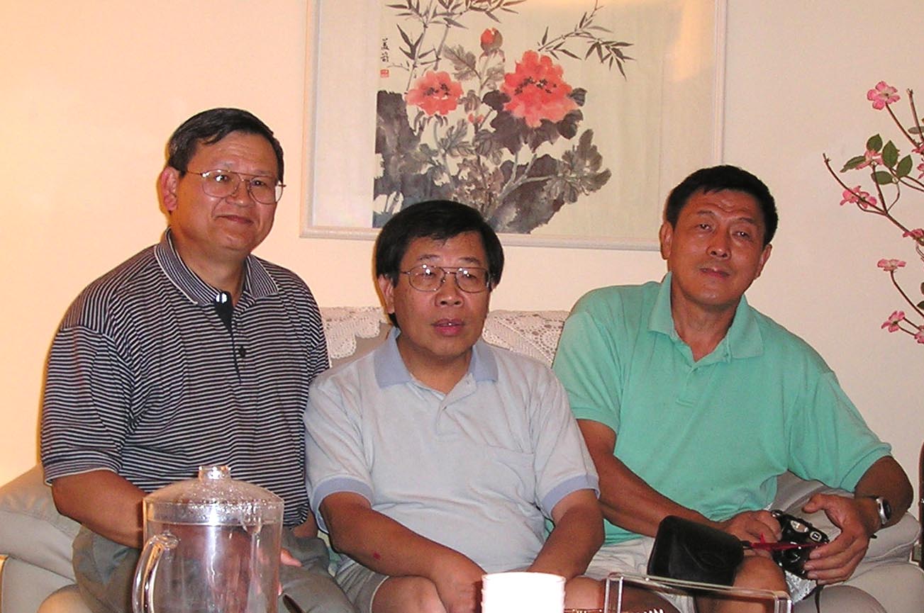 去年八月時王兆復訪Rochester。吳文寶與伍鑑泉在Rochester相識十數年，不知彼此是山社伙伴，真要感謝王兆復的串連。