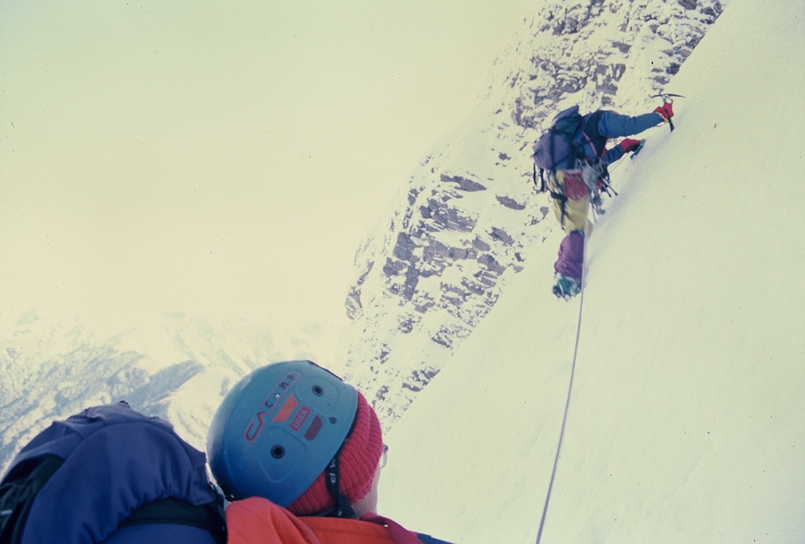 起攀(3420m), Pitch1