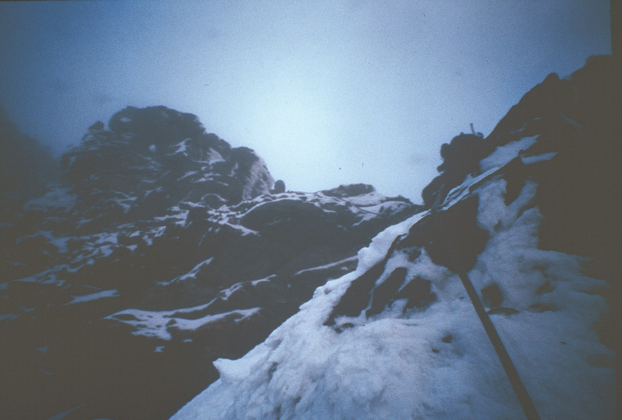 爬稜線岩階, Pitch11
