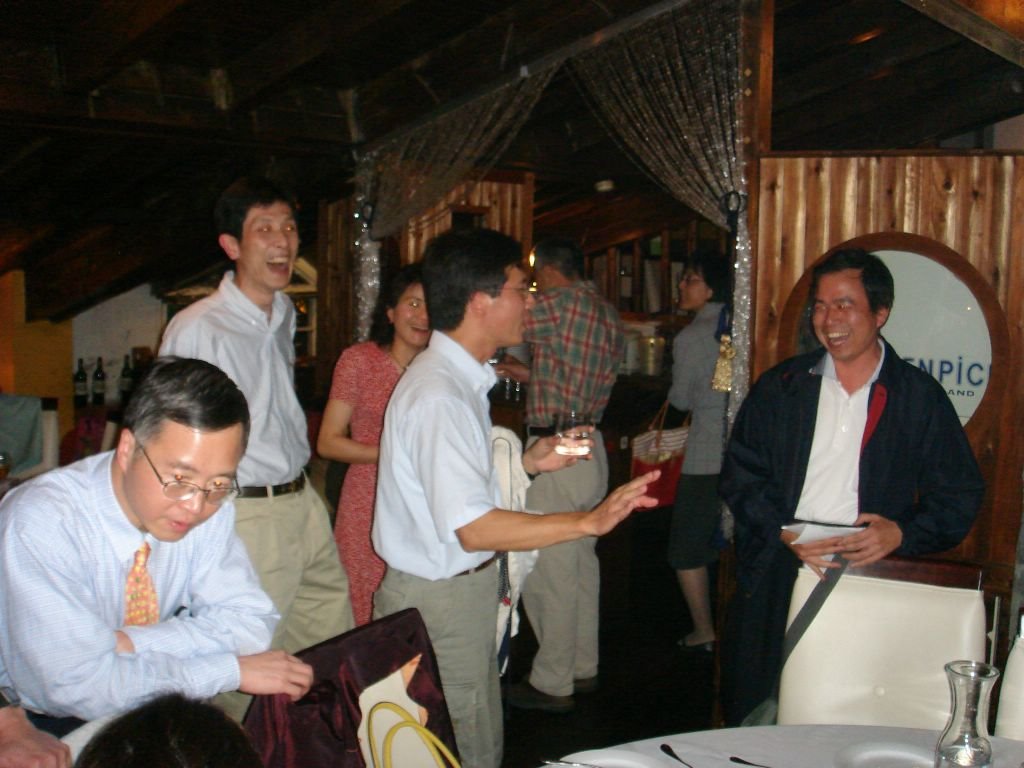 原來他是這麼耍寶