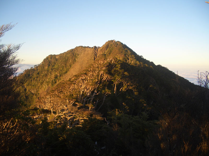 黃昏時候的北大武山