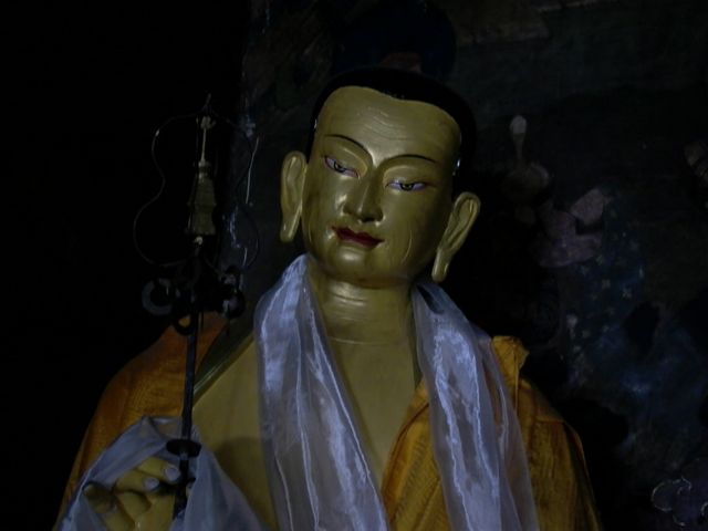 拉達克玄奘雕像