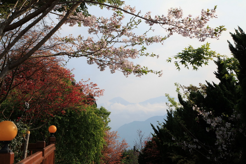 和風山莊入口