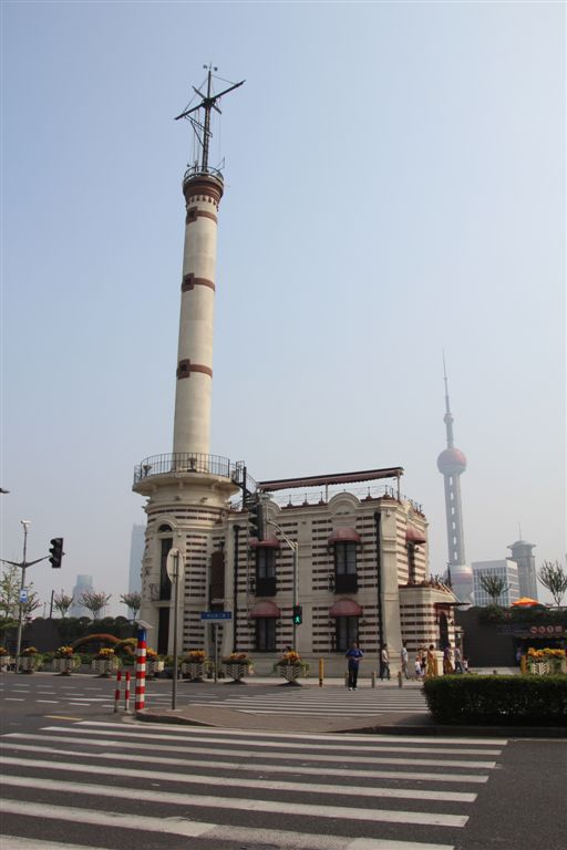 氣象信號塔，阿脫奴婆式(待查)風格，始建於1907年。