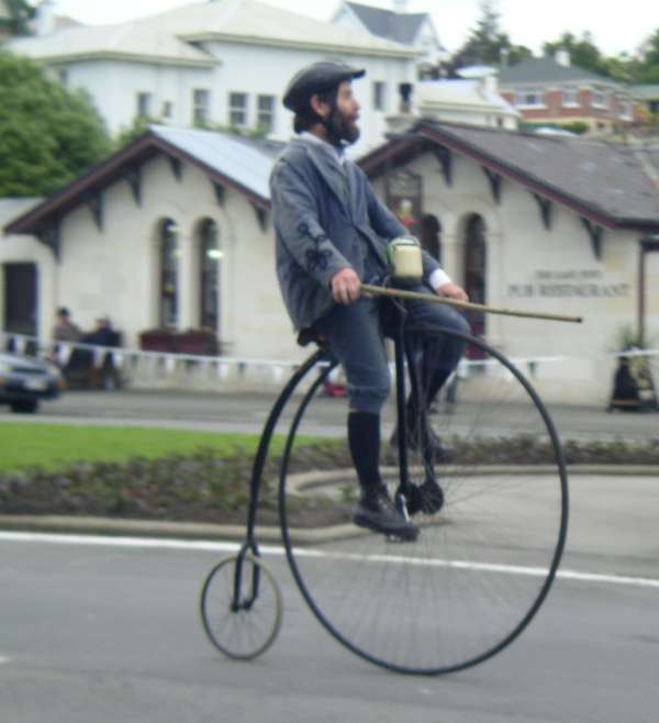 Funny old bike in Omaru