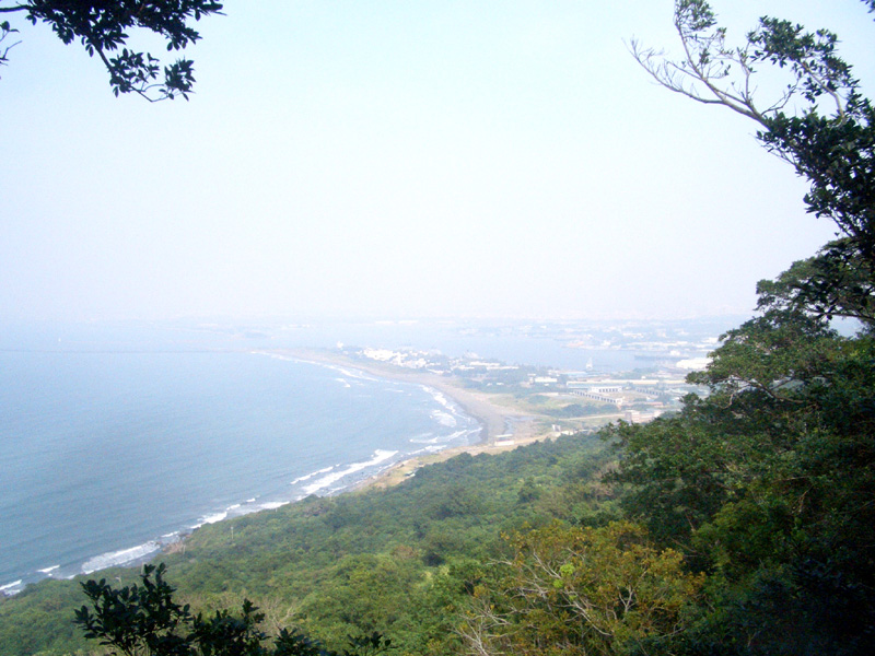 在海洋美景遠望左營港